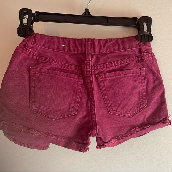 Children’s Place Distressed Shorts - Burgundy (Plum) Size 6 Shorts - Picture 8 of 10